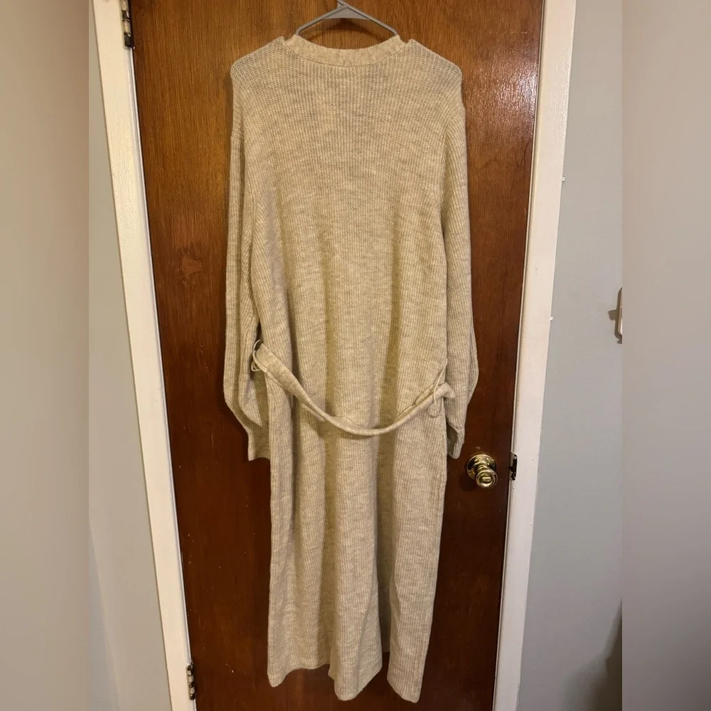 Lane Bryant Cream Ribbed Knit Faux Wrap dress with Tie 18/20 - Picture 3 of 4